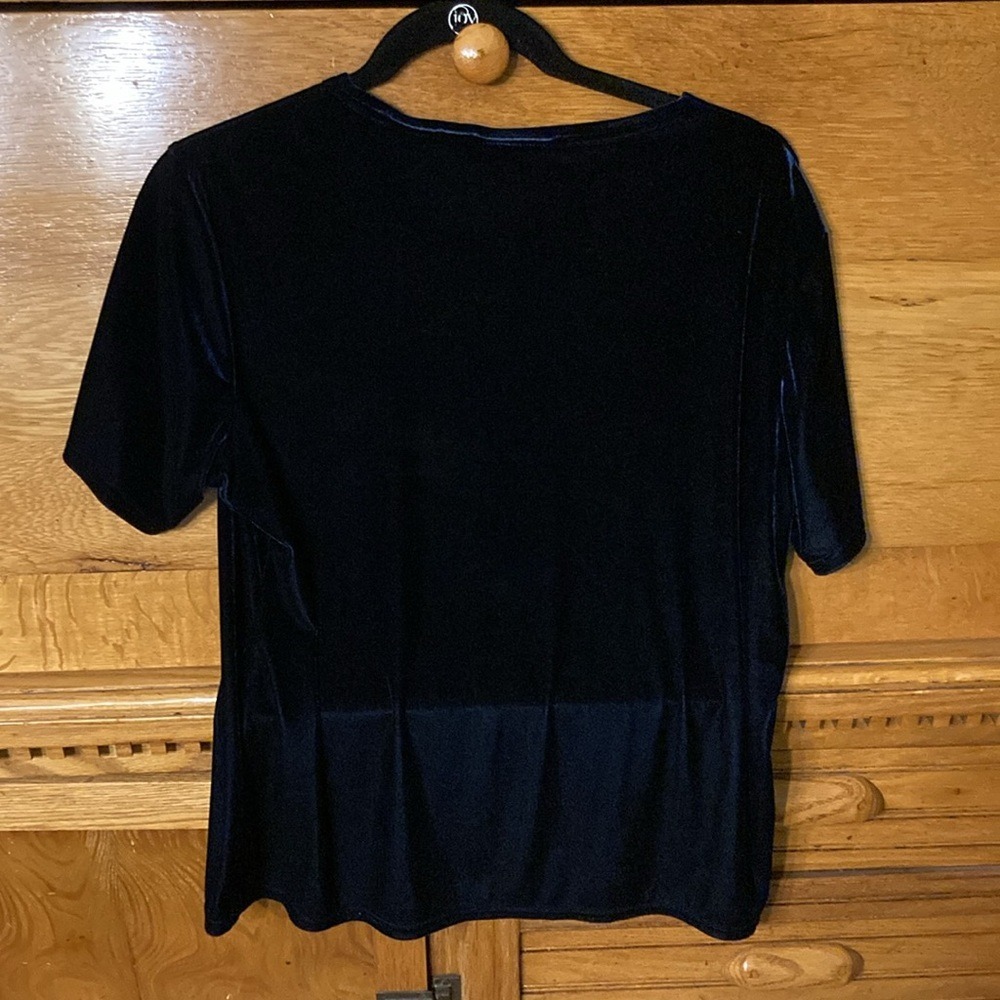 Kathy Ireland Sportswear Navy Blue Velvet Short Sleeve Top XL Stretch Crew‎ Neck - Picture 2 of 5